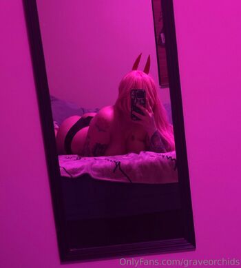 Grave / graveorchids nude photo #25
