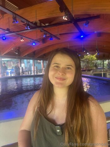 Gab / greengabi nude photo #6