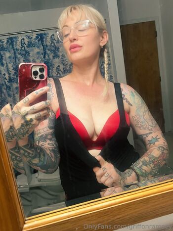 Griffon Ramse / griffonramsey nude photo #17