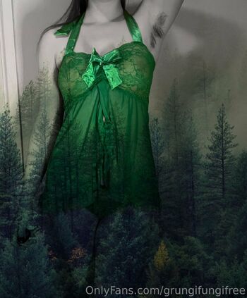 Jeanie Beanie Fre / grungifungifree nude photo #4