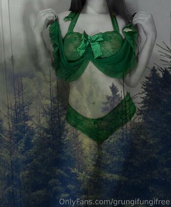 Jeanie Beanie Fre / grungifungifree nude photo #5