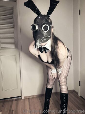 Jeanie Beanie Fre / grungifungifree nude photo #8