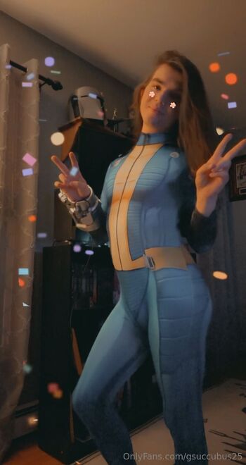 Drewskii / gsuccubus25 nude photo #11