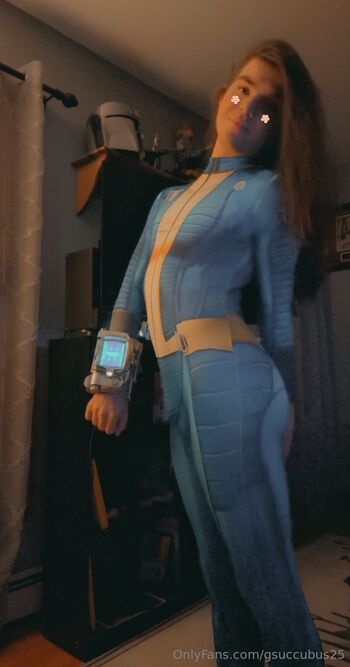 Drewskii / gsuccubus25 nude photo #12