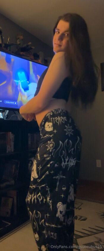 Drewskii / gsuccubus25 nude photo #27