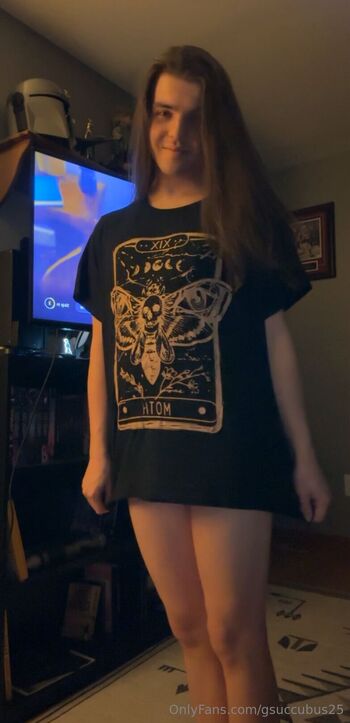 Drewskii / gsuccubus25 nude photo #28