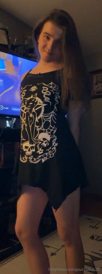 Drewskii / gsuccubus25 nude photo #32