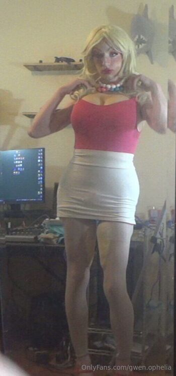 Gwen Opheli / gwen.ophelia / gwen_ophelia / gwynophelia nude photo #18