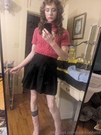 Gwen Opheli / gwen.ophelia / gwen_ophelia / gwynophelia nude photo #26