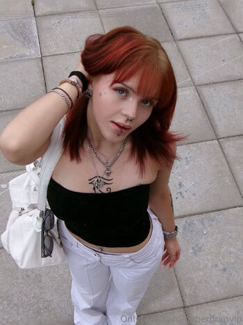 KiiaVIPTOP 1 / gyberhorovip nude photo #2