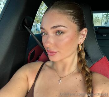 Hailey Haye / haileyxhayes nude photo #2