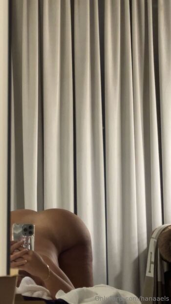 Hanaael / hanaaels nude photo #1