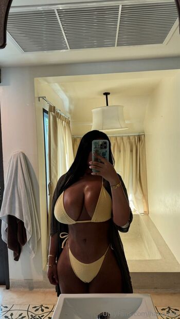 Hanaael / hanaaels nude photo #11