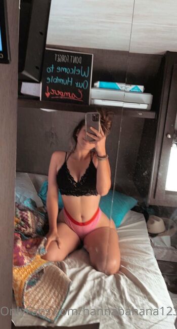 Hanna Banan / hannabanana123 nude photo #9