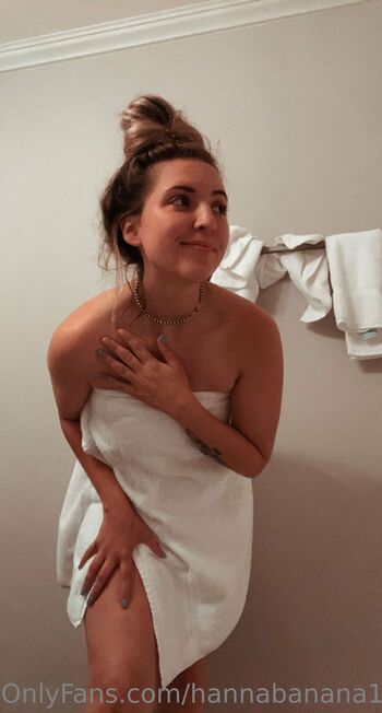 Hanna Banan / hannabanana123 nude photo #15