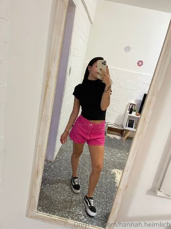 Hannah / hannah.heimlich nude photo #1