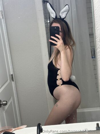 Hanna / hannah0420bear nude photo #16