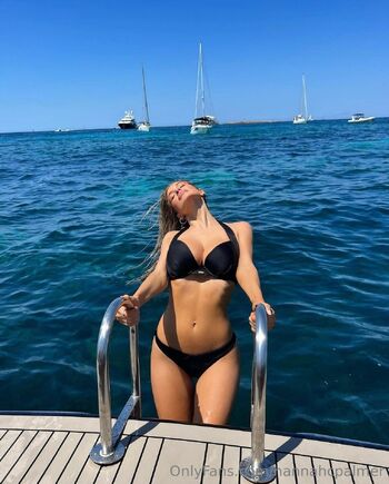 Hannah Palmer / hannahcpalmer nude photo #22