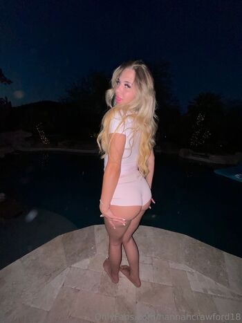 u30674164 / hannahcrawford18 nude photo #2