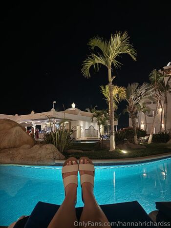 Hannah Richardso / hannahrichardss nude photo #16