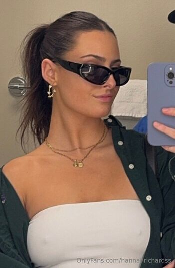Hannah Richardso / hannahrichardss nude photo #19