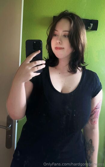 Gore Princess / hardgoreprincess nude photo #6