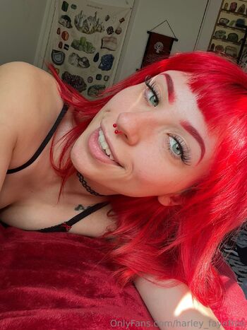 Harley Fay / harley_fayefree / harleyyfayye nude photo #17