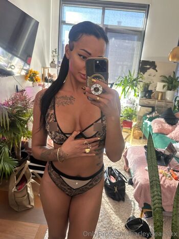 Harley Dea / harleydeanxxx nude photo #33