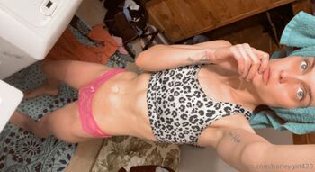 Harle / harleygirl420 nude photo #23
