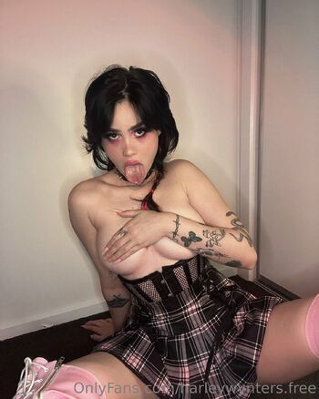 Harley Wynters / harleywynters.free nude photo #4