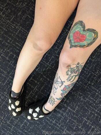 Ean Ovum FREE / haunted_sundae nude photo #13