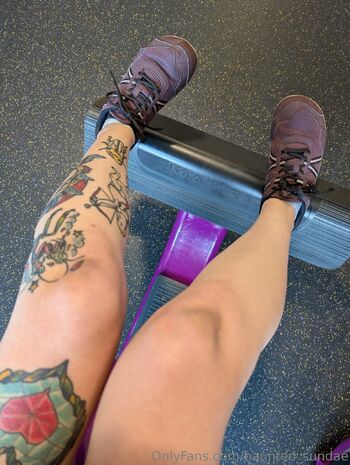 Ean Ovum FREE / haunted_sundae nude photo #16