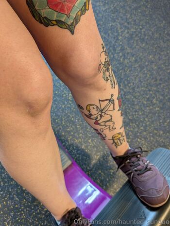 Ean Ovum FREE / haunted_sundae nude photo #17