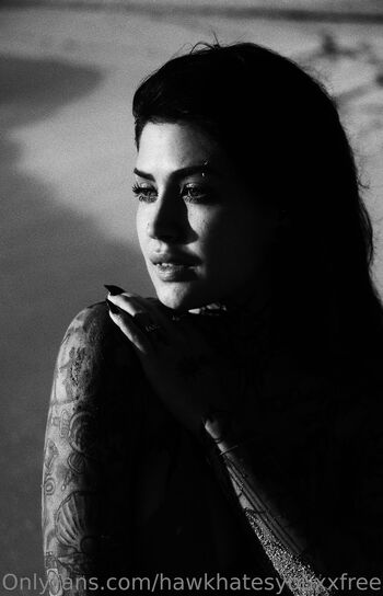 hawkhatesyoux / hawkhatesyouxxfree nude photo #4