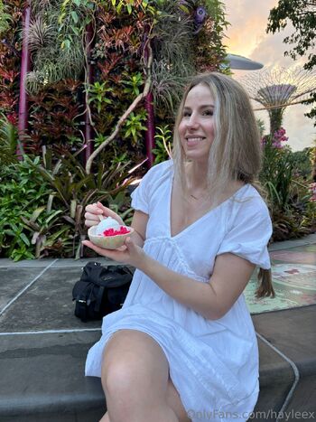 Haylee / hayleex nude photo #33