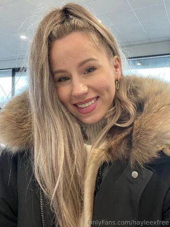 HayleeXFre / hayleexfree / haylee_cb / xxx_haylee / hayleex_x nude photo #29