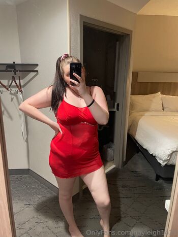 Hayleig / hayleigh1421 nude photo #2