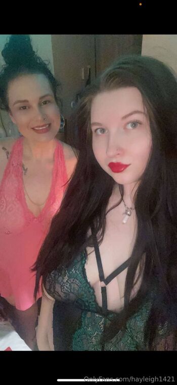 Hayleig / hayleigh1421 nude photo #5