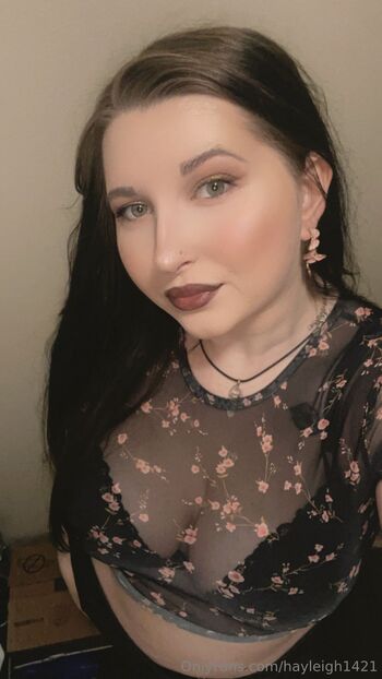 Hayleig / hayleigh1421 nude photo #7