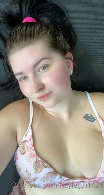 Hayleig / hayleigh1421 nude photo #39