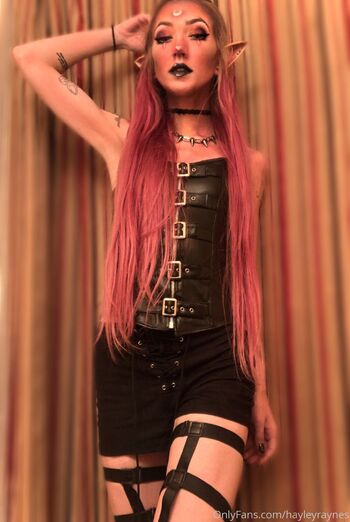Hayley Rayne / hayleyraynes nude photo #10