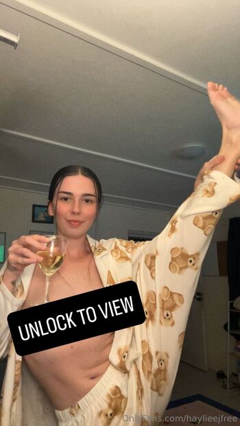 Haylieej / haylieejfree nude photo #20