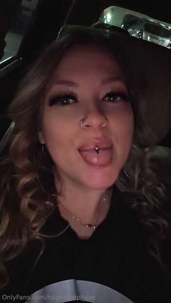 Dazey / hazedazephaze nude photo #10