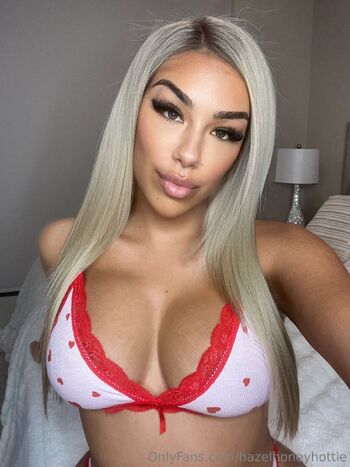 Alaina Haze / hazelalaina nude photo #7