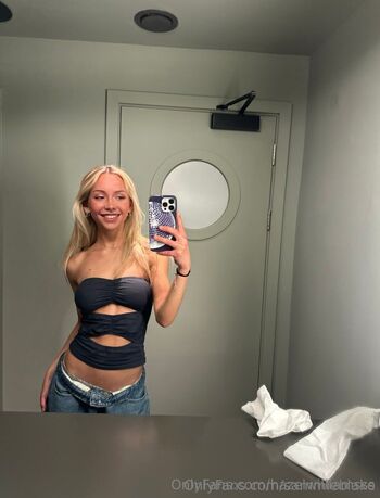Hazel / hazelwilliamsss nude photo #15