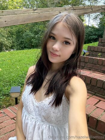 Hazel / hazelwilliamsss nude photo #21