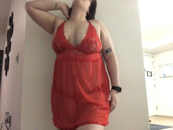 Hannah B / hbellinson nude photo #36