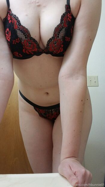 Hunnie Bunni / hbunnie01 nude photo #10