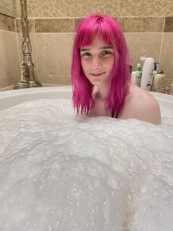 HeartFir / heartfirecams nude photo #8