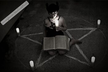 Hecat / hecatekneels nude photo #30